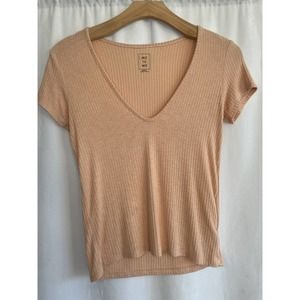 Me to We Womens Top sz XS Coral Short Sleeve V Neck Lightweight Ribbed Stretch